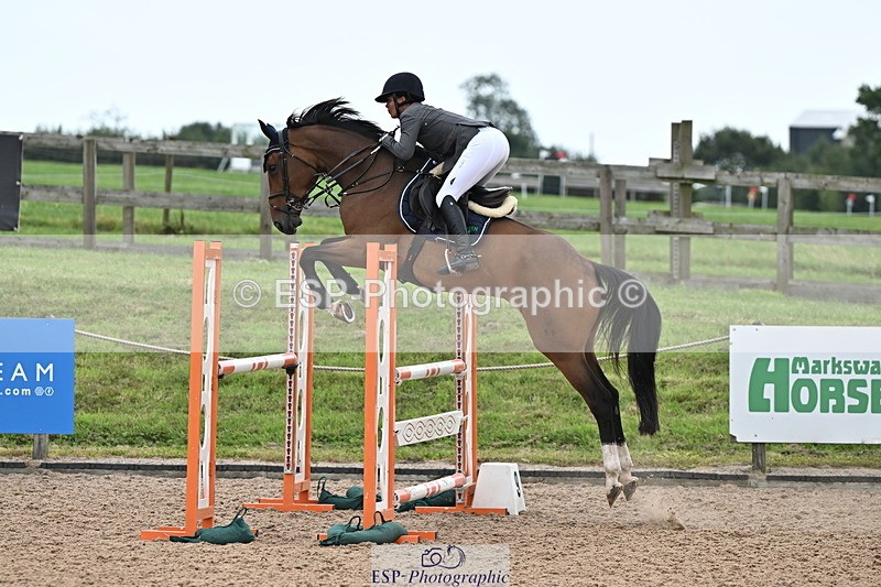 240828A-154757-01212 - Cls 5 Snr Foxhunter and 1.20m Open