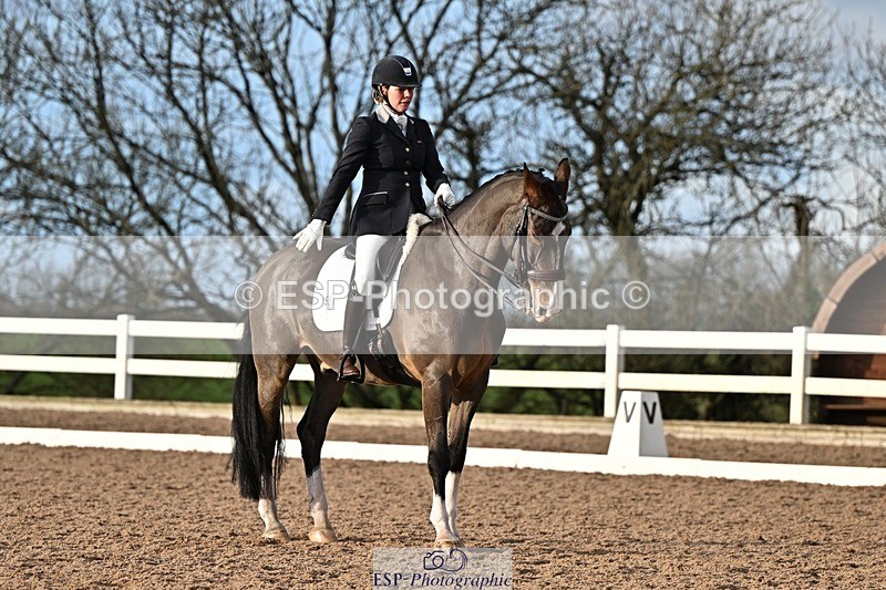 241214-141350-02757 - 153-Sally.Bell-Hilton.VI