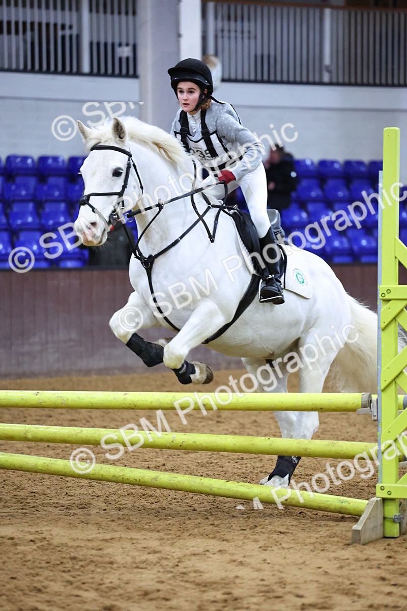 SBM_001974 - Class 4 - Festive Fences - 70cm