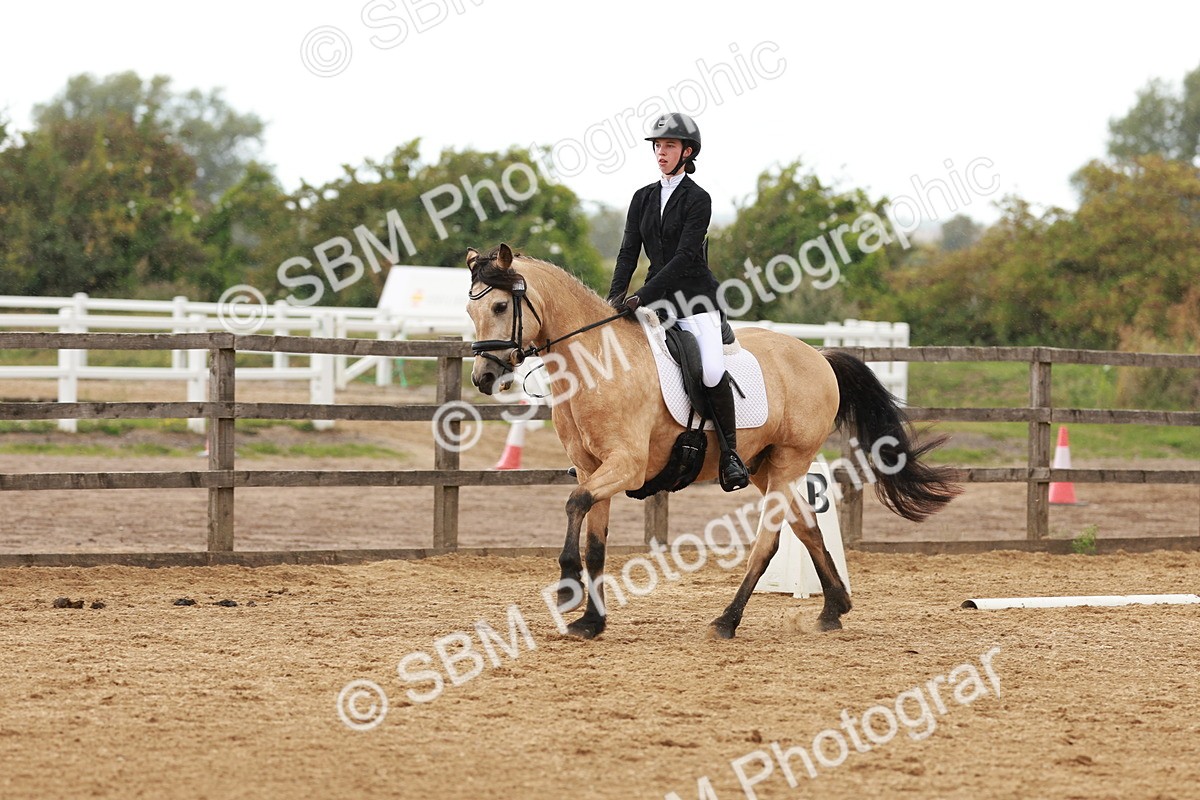 SBM_002879 - Novice 2