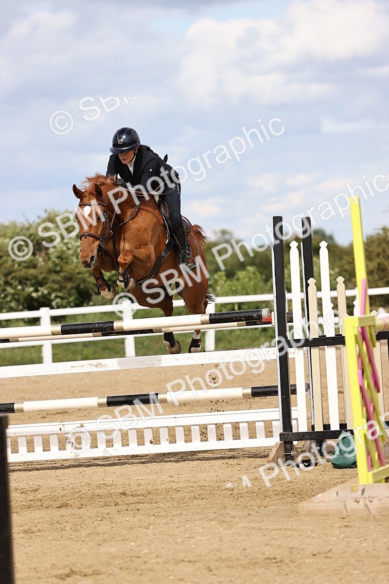 SBM_003551 - Class 13 - Senior Foxhunter - 1.20m