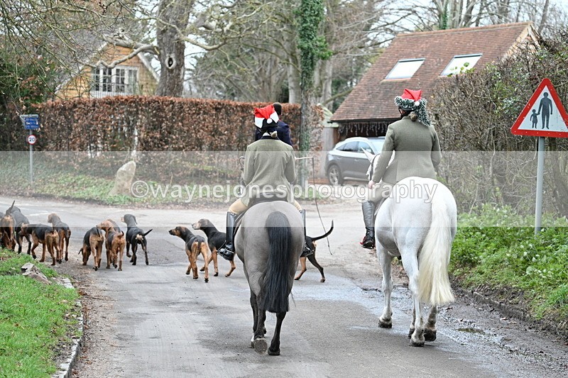 WJ7_1062 - Pub Corner