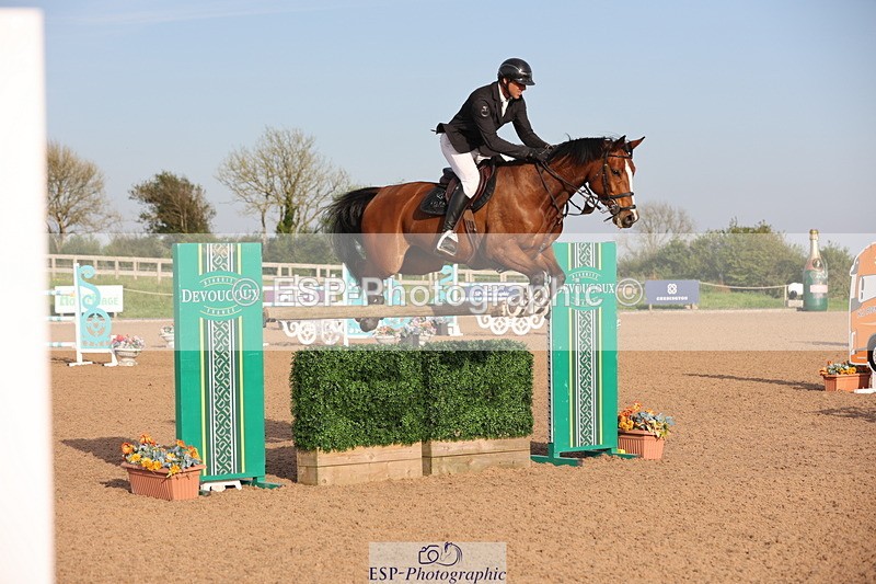 240511A-183830-15906 - Cls 39 Chard Equ Derby