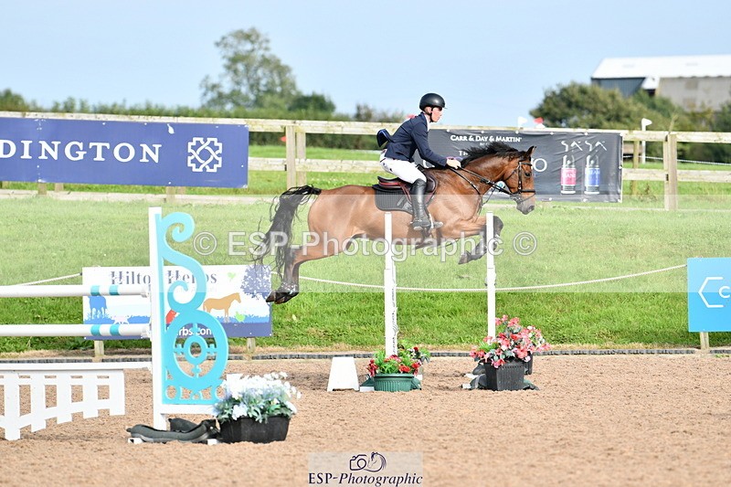 240915A-164101-11074 - Cls 30 Snr Foxhunter