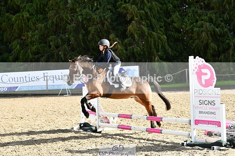 251004A-120152-00861 - Classes 4 & 5 50cm