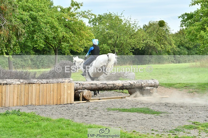 230817-152822-01512 - Theo's 2nd Group - XC