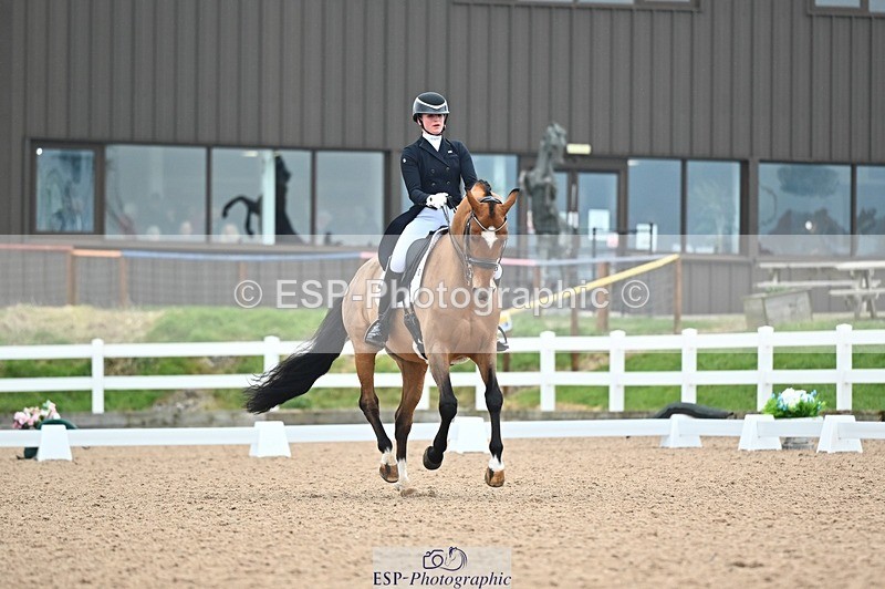 250214-114924-01425 - 133-Jessie.Kirby-As.Well.de.la.Roche.CMF