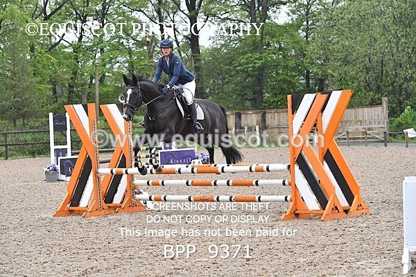 BPP_9371 - CLASS 32 MON Club/ Unaffiliated 70cms Open