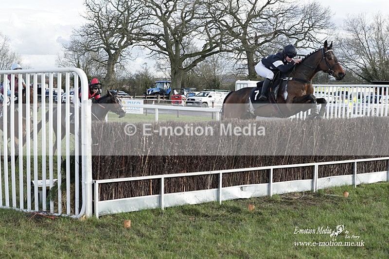 PtP 180323 1472 - Shelfield Park Races with Croome & West Warwickshire Hunt  18/03/23