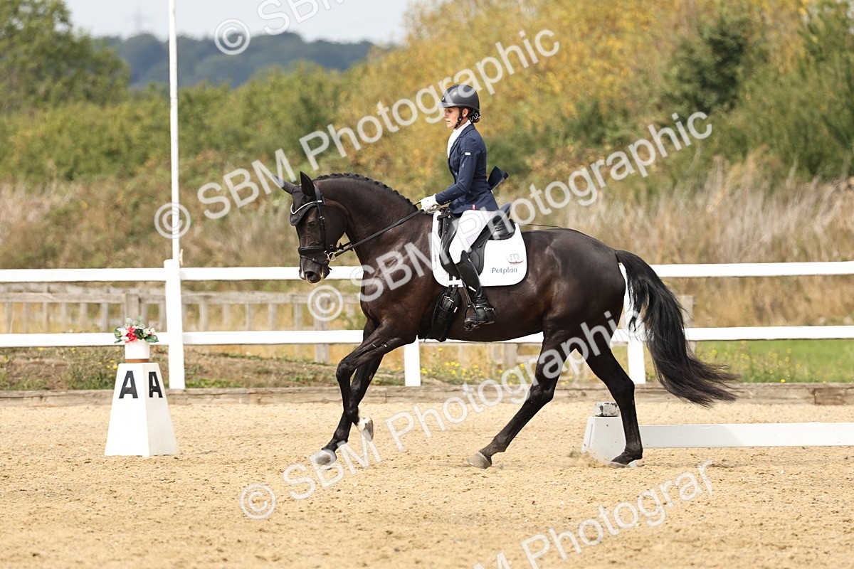 SBM_013146 - Class 3 - Novice 4 - 11.43-12.25