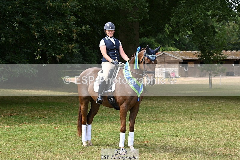 250719A-104836-03955 - 144-Verity.Perry-Vogue