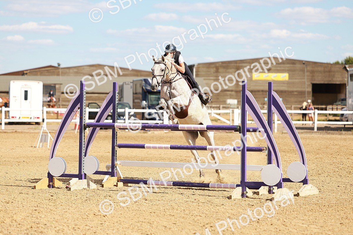 SBM_007500 - Class 5 - Senior British Foxhunter - 1.20m