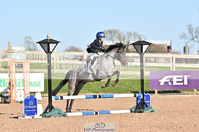 250401-164358-00206 - 60cm classes