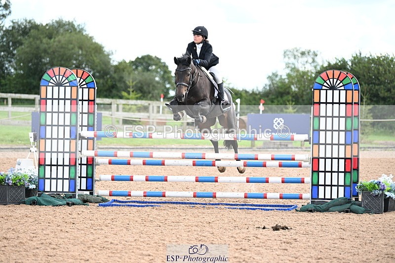 240913A-133703-04576 - Cls 15 Snr Foxhunter