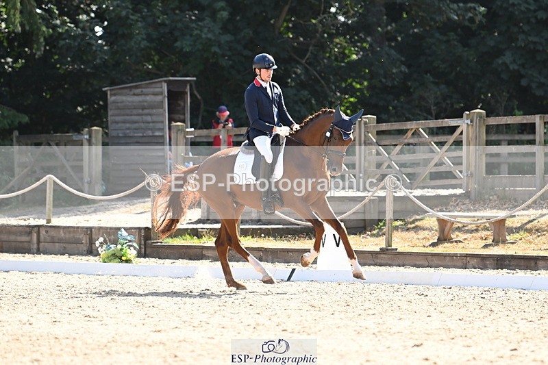 250808A-164134-02143 - 153-Angus.Corrie-DeaneVeyron.II