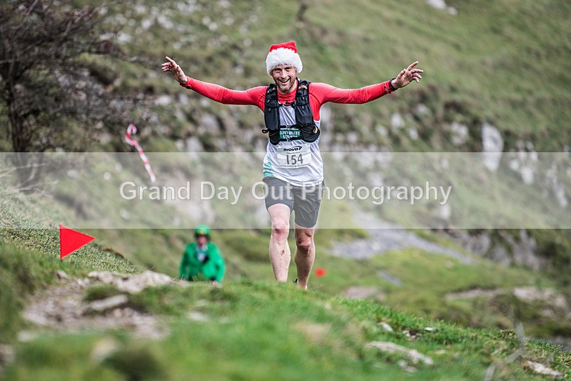 Litton-356 - Litton Christmas Cracker Fell Race (Limestone Series) Sunday 14th December 2025