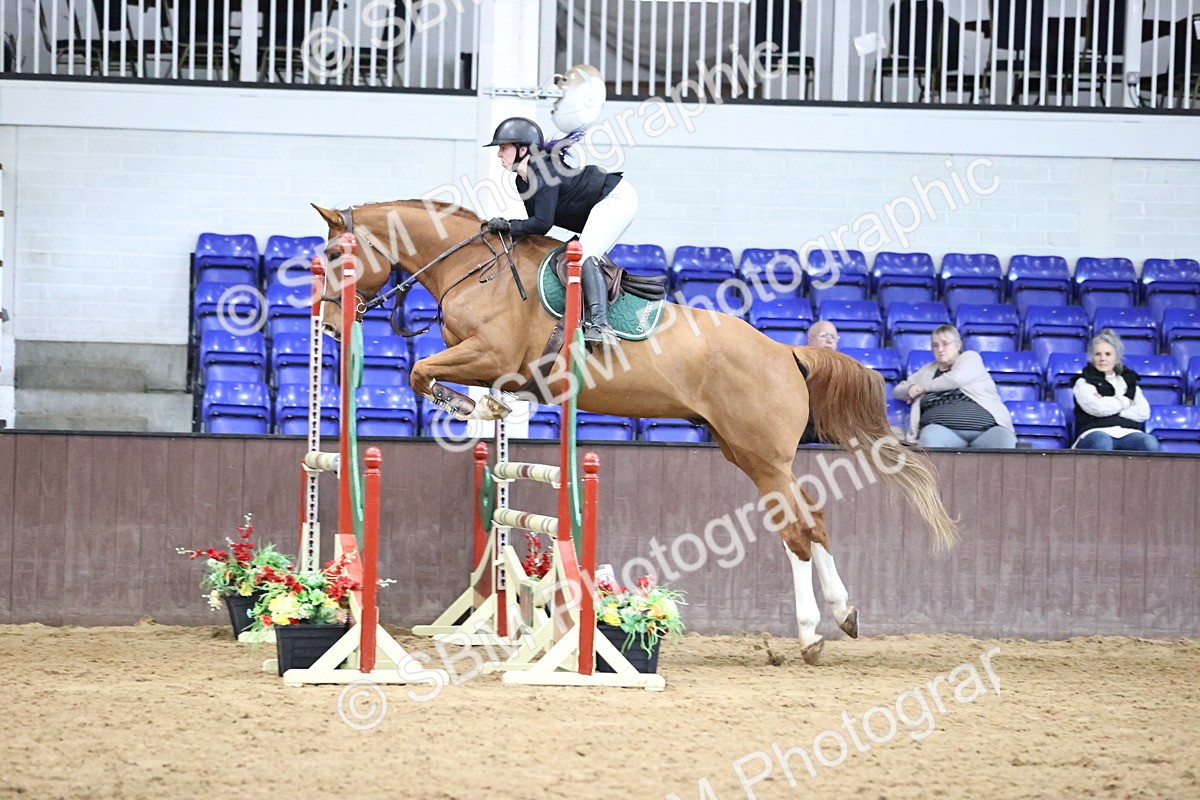 SBM_001764 - Class 4 - Senior Newcomers - 1.10m Open