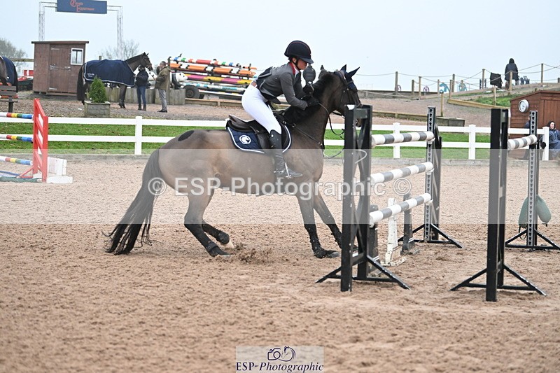 241102A-152908-06111 - SAT Cls 17 National 1.30 & 1.40m