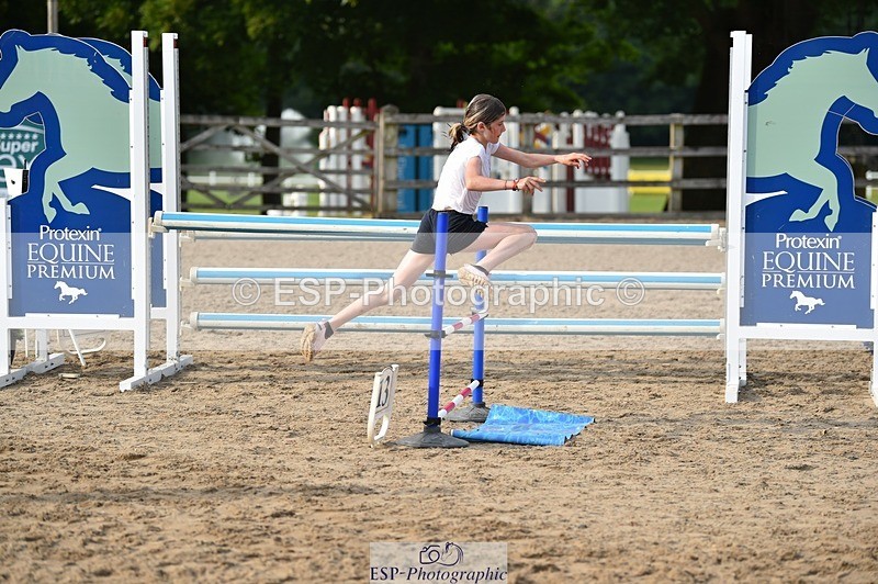 230617-182802-07995 - Cls 40 Jolly Jumps Ride & Run