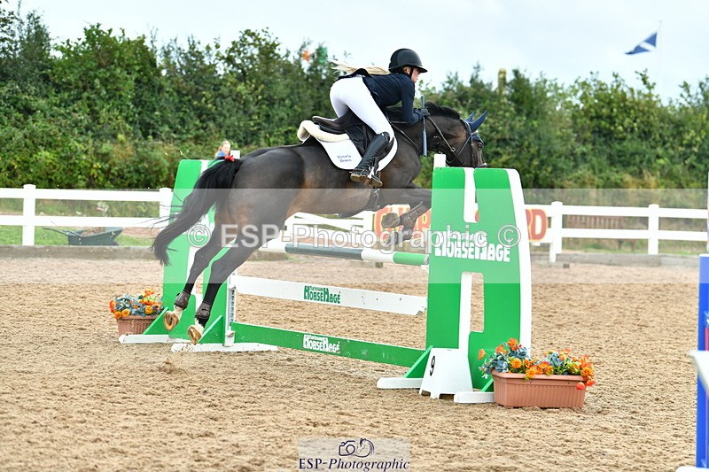 230730A-143328-10361 - Cls 35 1.05m Amateur Quali