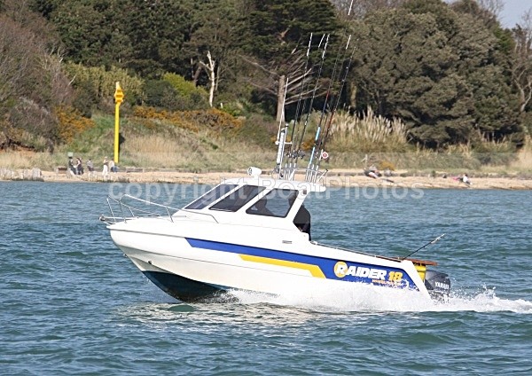 090413 RAIDER 18 IMG_2715 - Work / Fishing Boats