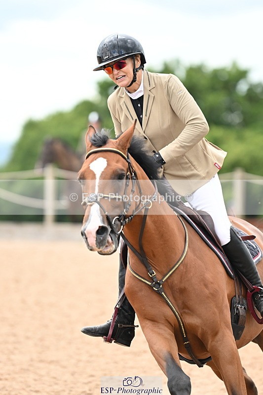 240727A-155352-06020 - Cls 16 Snr Foxhunter