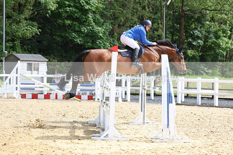 3E7A1247 - Class 14: Senior 1.15m Open