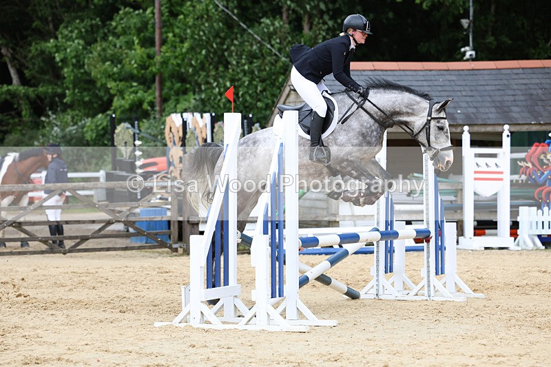 3E7A5086 - Class 9: 80cm Senior