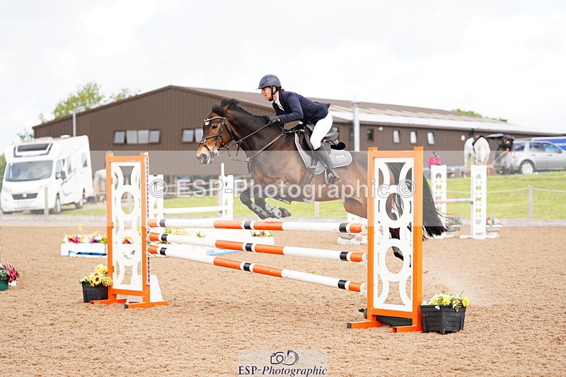 240526A-110152-07706 - Cls 26 Chard Equ 1.05m and 1.10m Grand Prix