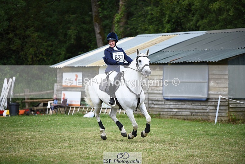 240630-140942-01655 - 837-Gemma_Sumner-Beaughmore_Bay