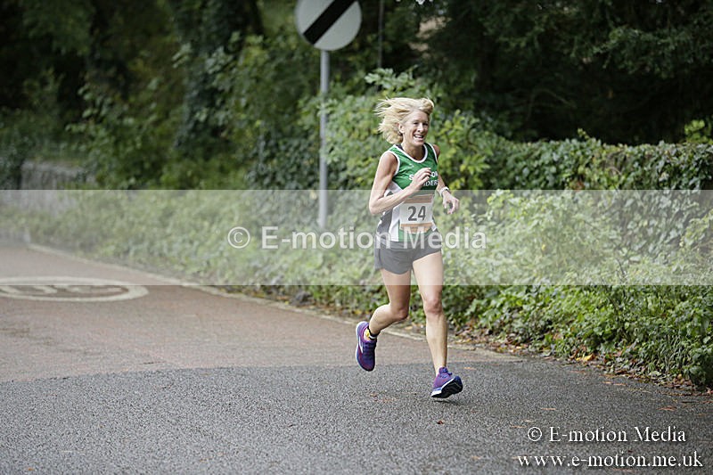 CAD131019-0927 - Cadence Events Grittleton 10km 13/10/19