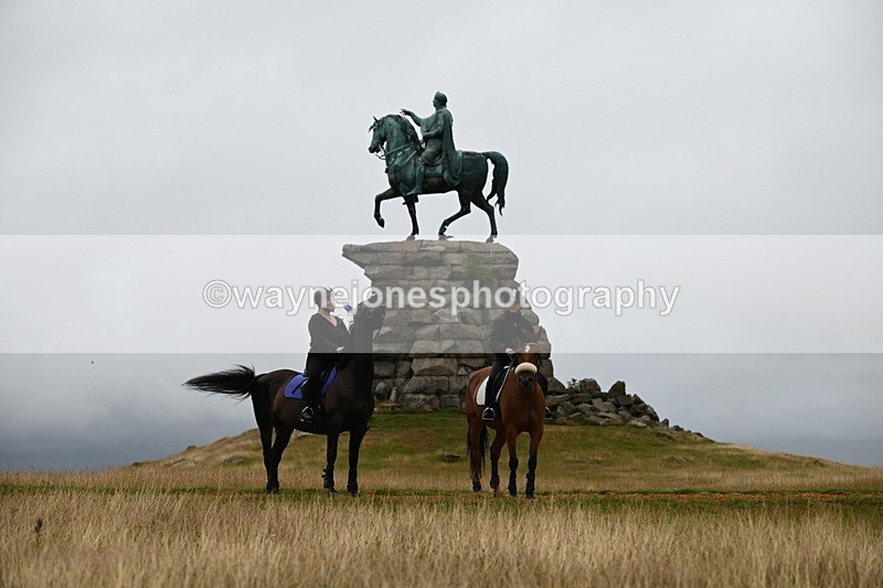 DSC_2132 - Time at Statue 12:13 to 12:32