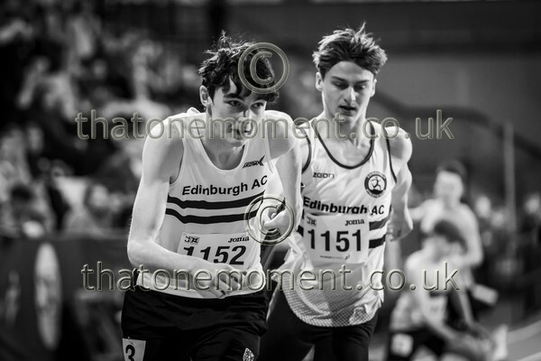 CombiMast25-925389 - Track Male Set One