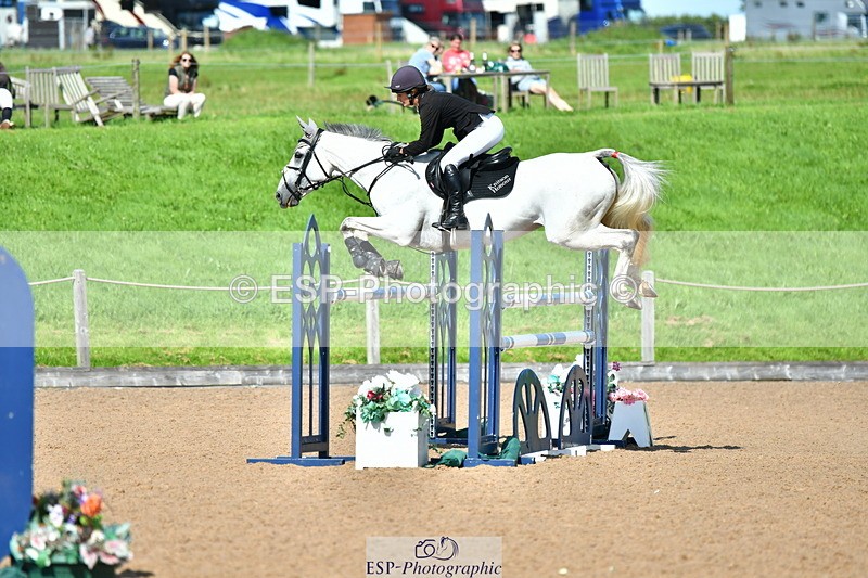 230811A-155818-06037 - Cls 24 Nat 1.30m Open