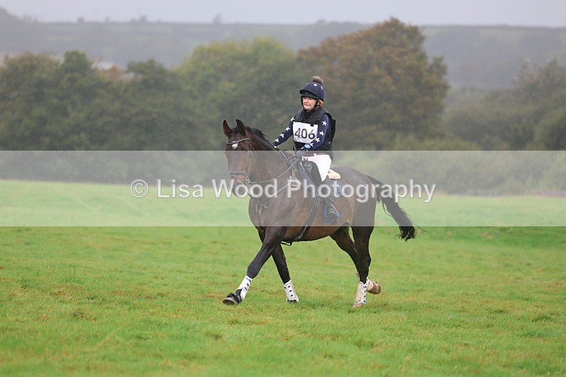 3E7A1839 - Class 4: 80cm: Box