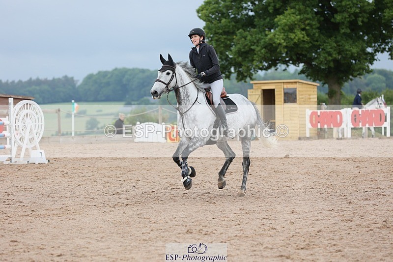 250524-101512-04120 - Cls 13  A&B 1.05m & 1.10m open