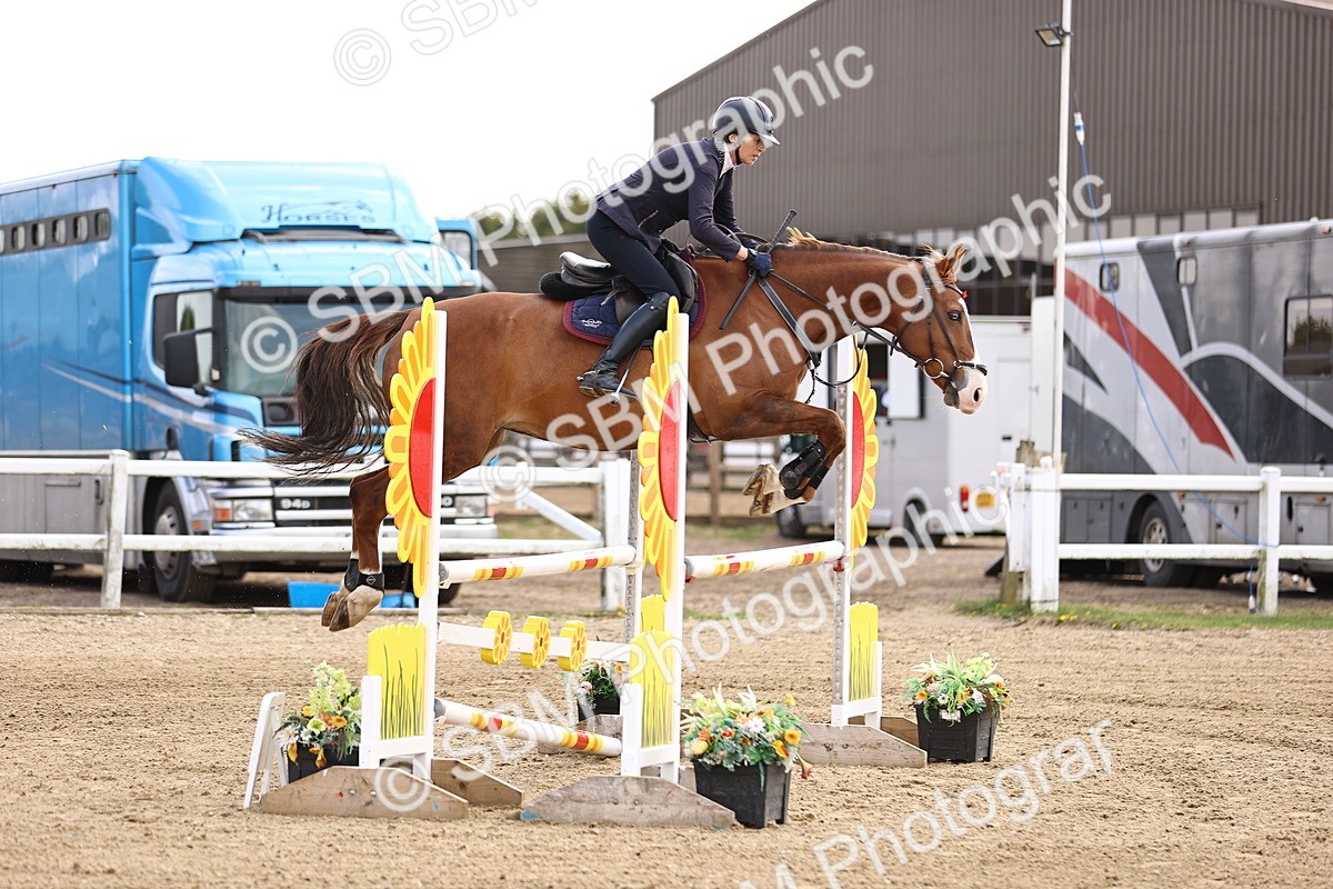 SBM_002208 - Class 11 - Senior newcomers - 1.10m