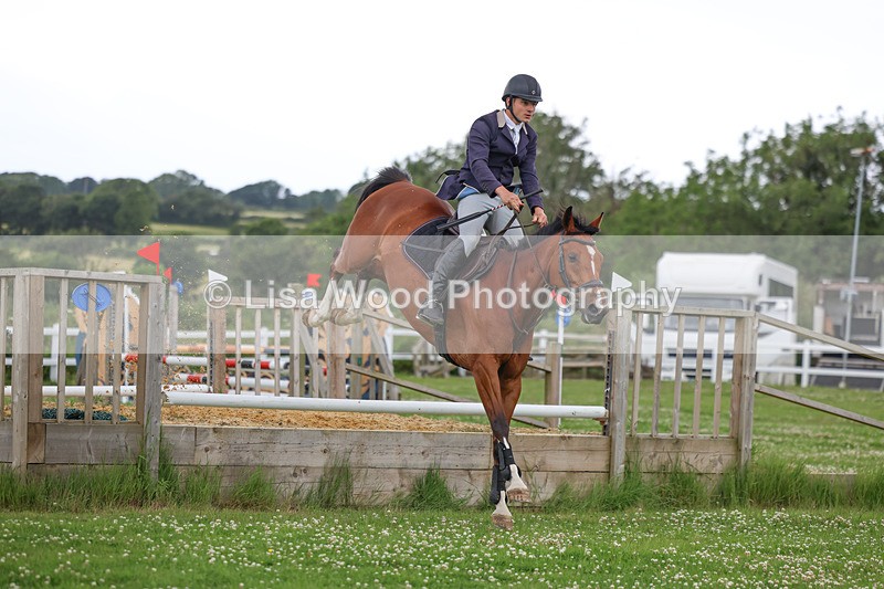 3E7A3973 - Class 6: Hawkins Motors Senior 1.00m Derby