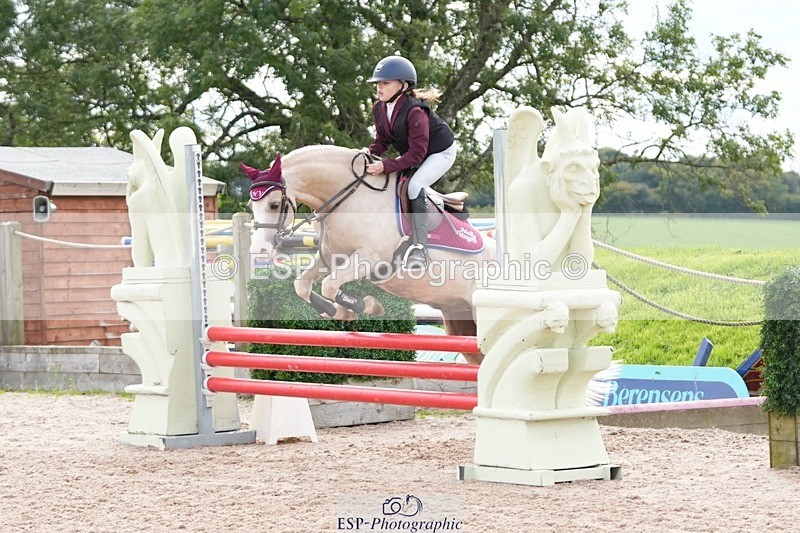 250921-150356-03777 - Cls 20 Pony 80cm Derby