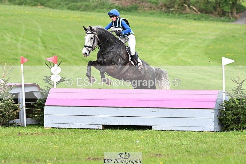 250419-174252-14521 - 907-Ellie.Barnard-DIAMOND.LUX.A.CLOVER