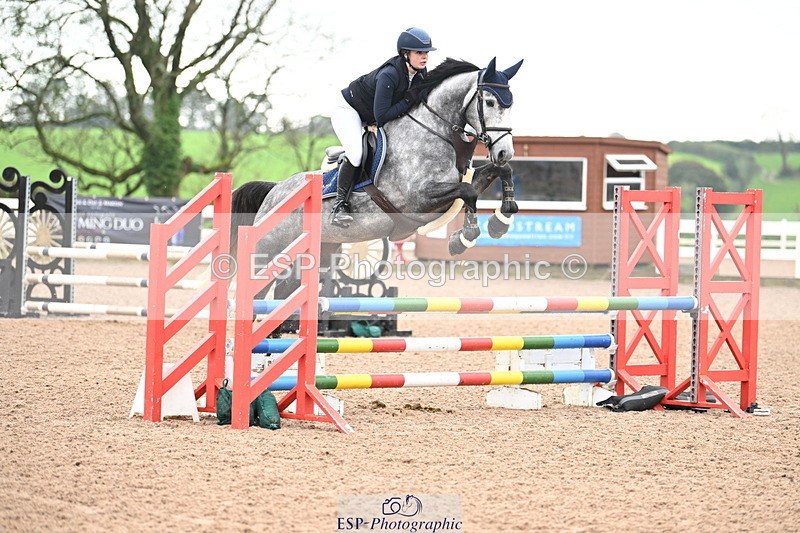 241023A-114715-00623 - Cls 1 British Novice and 90cm Open