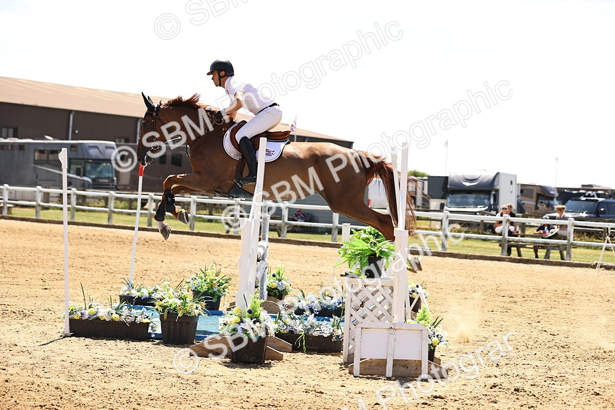 SBM_001296 - Class 16 - GFS Senior Newcomers 1.25m