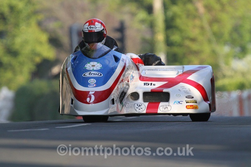 IMG_5440 - Thursday Practice - TT 2013 Side Car