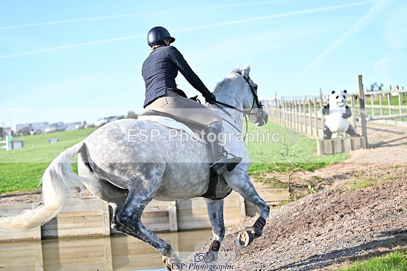 240913A-174129-05703 - Cls 19 Snr 1m Open Speed Derby