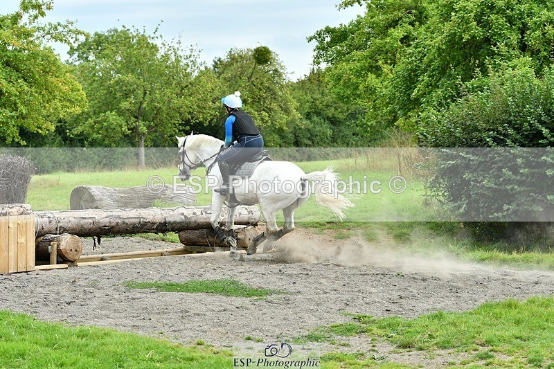 230817-152742-01498 - Theo's 2nd Group - XC