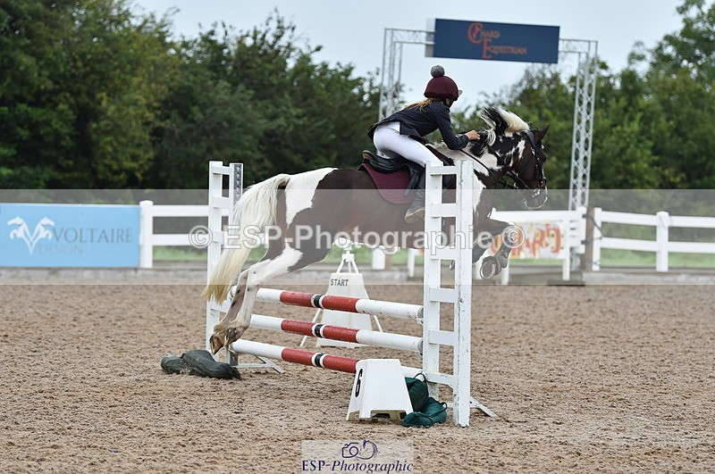 220829A-162158-00202 - 70cm Classes 3a 3b & 4