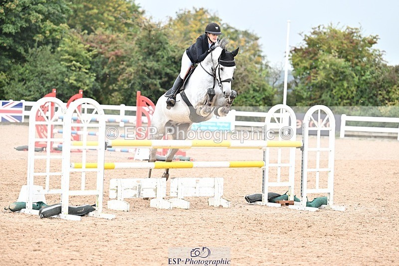 250917-132440-00665 - Cls 4 Newcomers and 1.10m Open