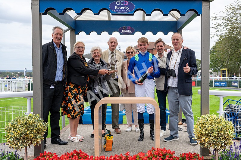 300825-Race 7-Urban Sprawl-3016 - Race 7