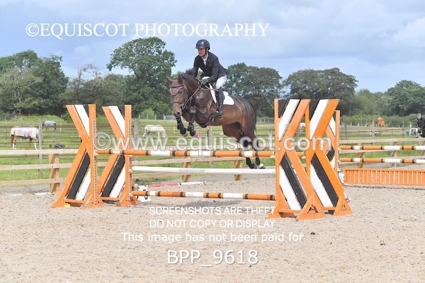 BPP_9618 - CLASS 8 Senior Foxhunter/ 1.20m Open