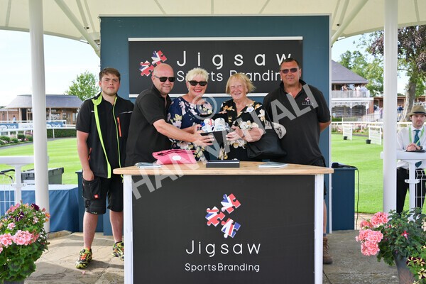 yr08072022r7-45 - Race 7 5.30pm Jigsaw Sports Branding Handicap